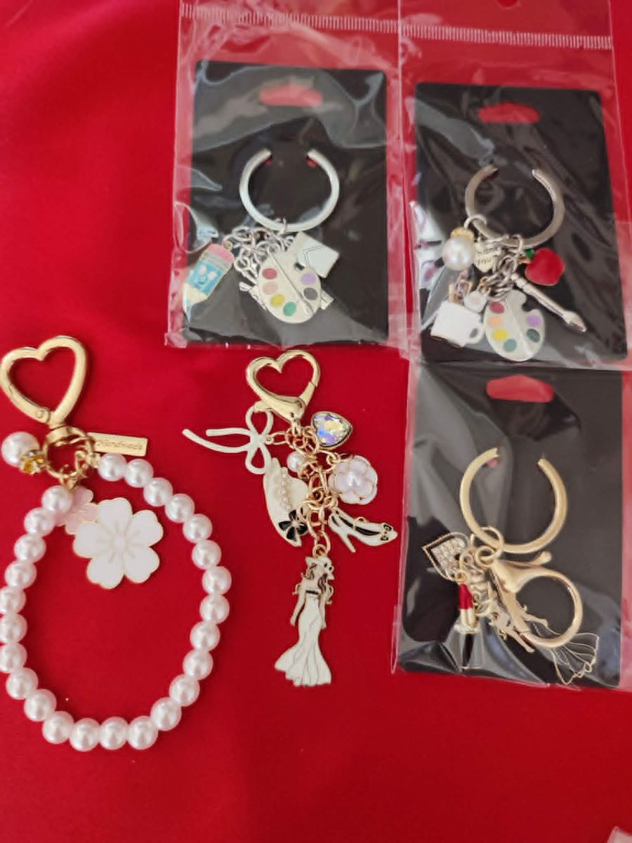 Σετ 5 Μπρελόκ Kawaii - Ζωγραφική Παλέτα, Πέρλες & Λουλούδι - Bag Charms