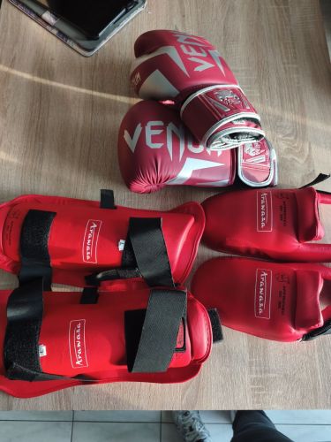2 Σετ γάντια kickboxing